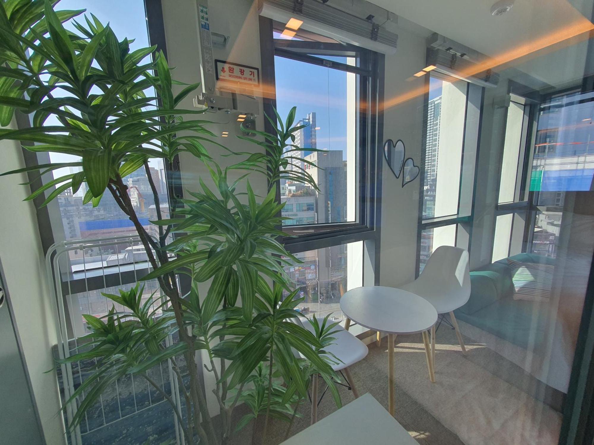 Haeundae Ocean Family Apartment Busan Exterior photo