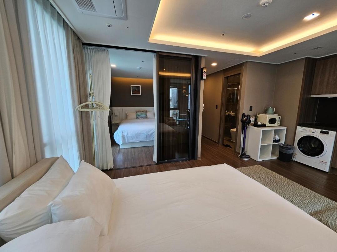 Haeundae Ocean Family Apartment Busan Room photo