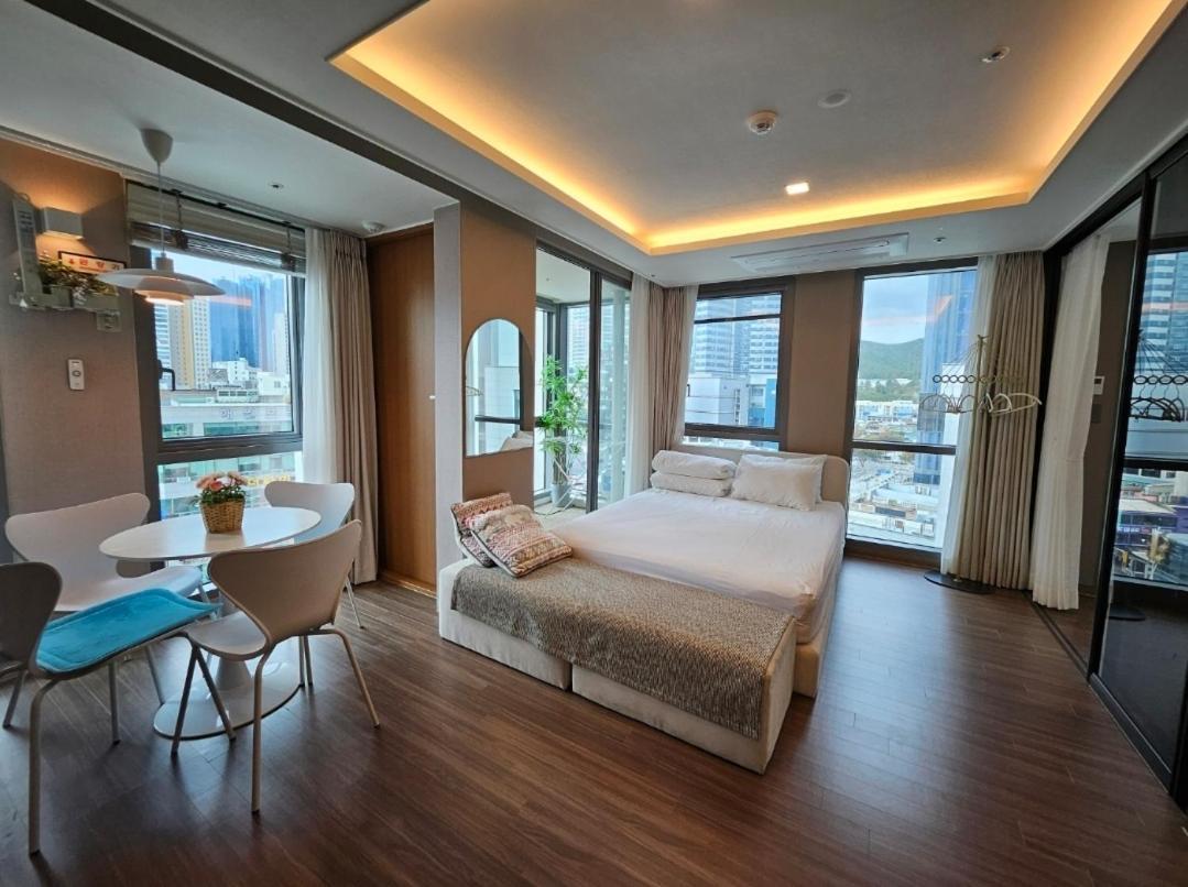 Haeundae Ocean Family Apartment Busan Exterior photo